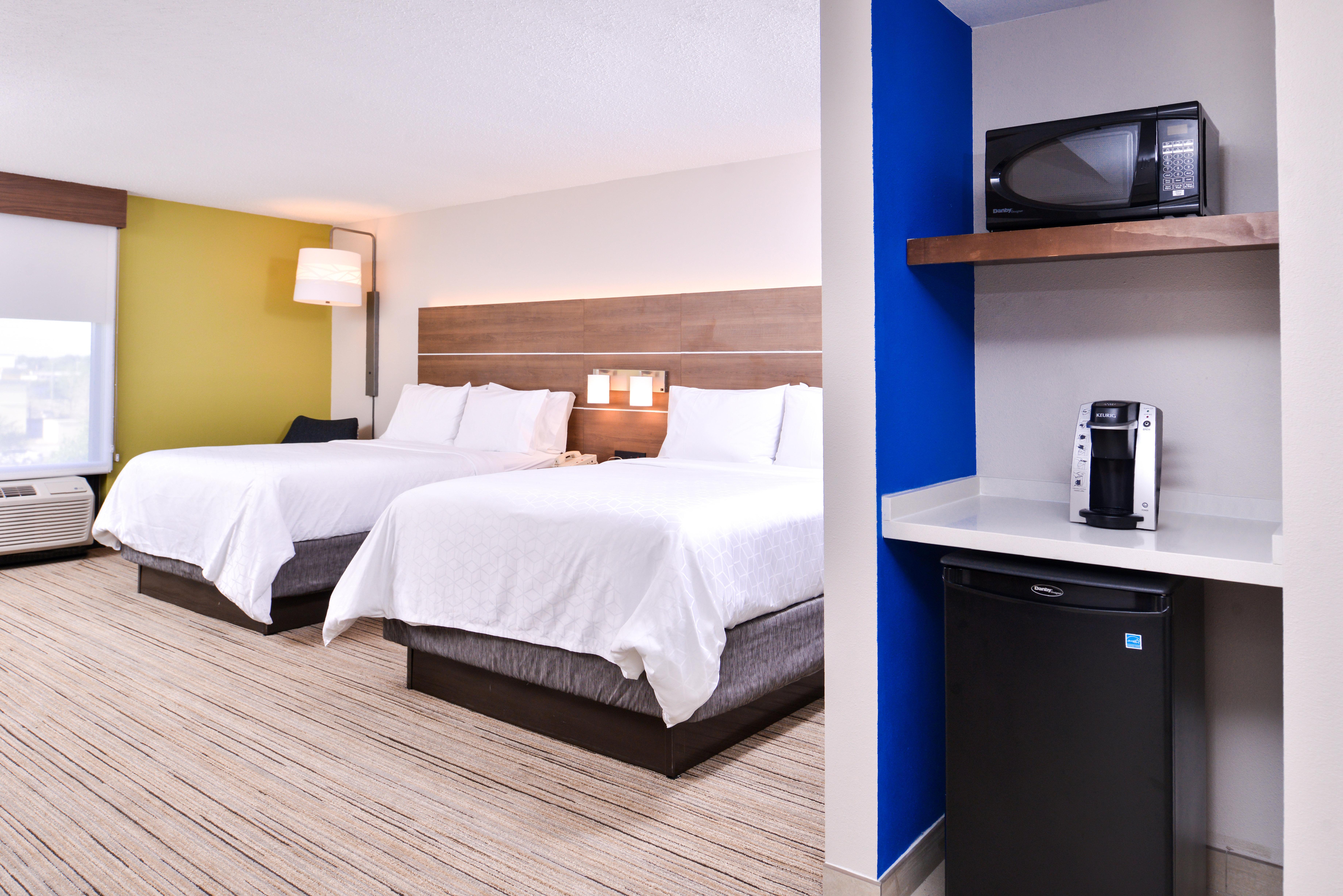 Holiday Inn Express Hotel & Suites Tampa-Anderson Road-Veterans Exp By Ihg West Chase Exterior foto